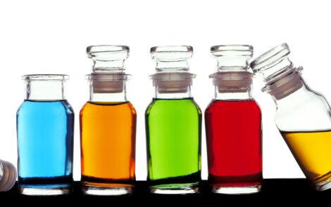 Natural fragrances and their uses in skincare products